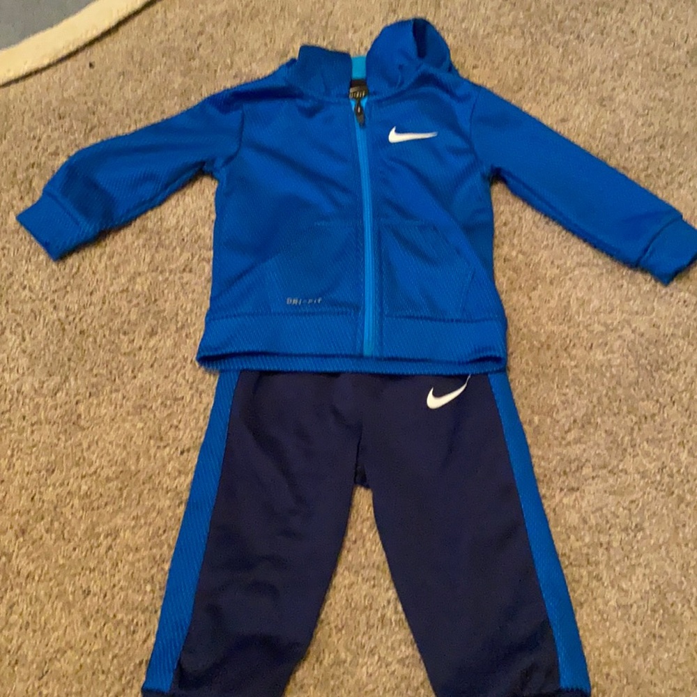 Nike toddler boy track suit